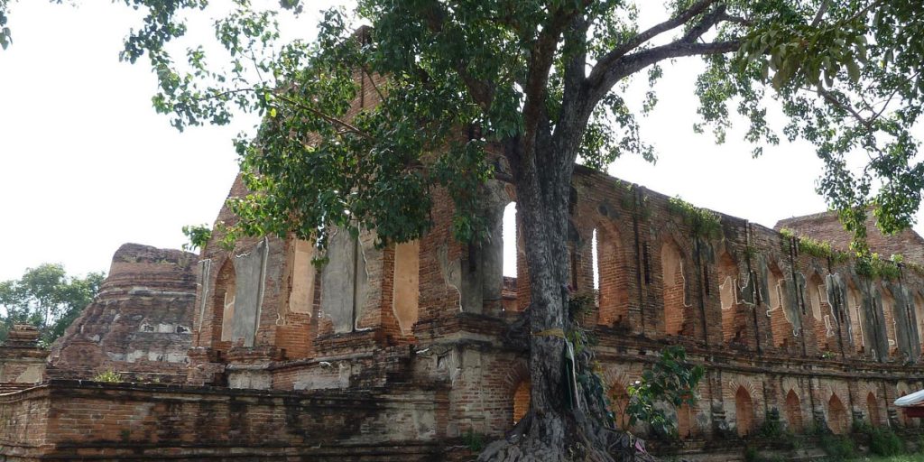 About Wat Kudi Dao Ayutthaya Thailand 2