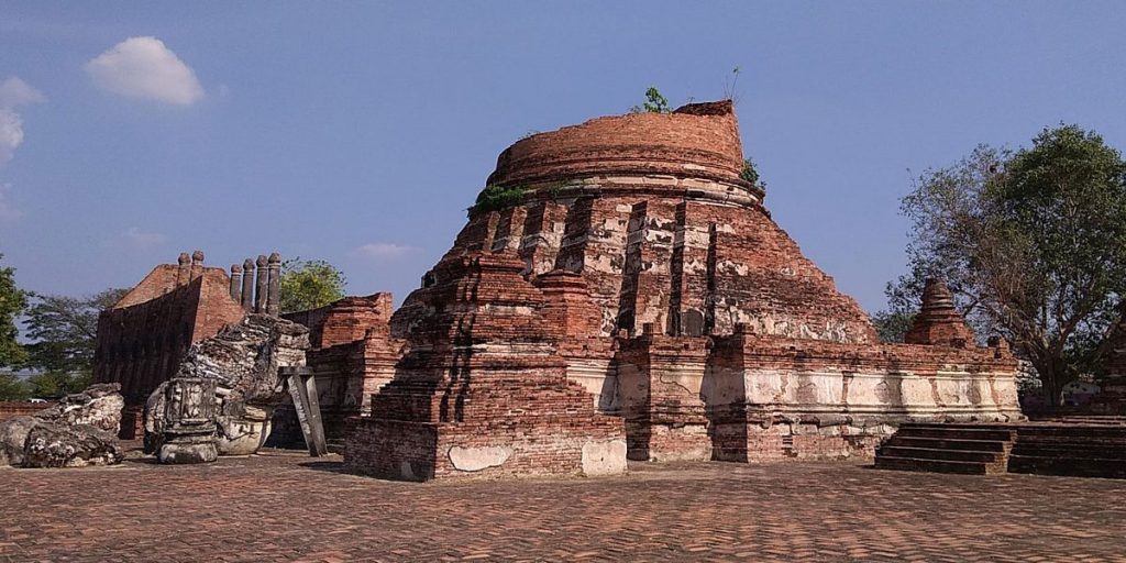 About Wat Kudi Dao Ayutthaya Thailand 7